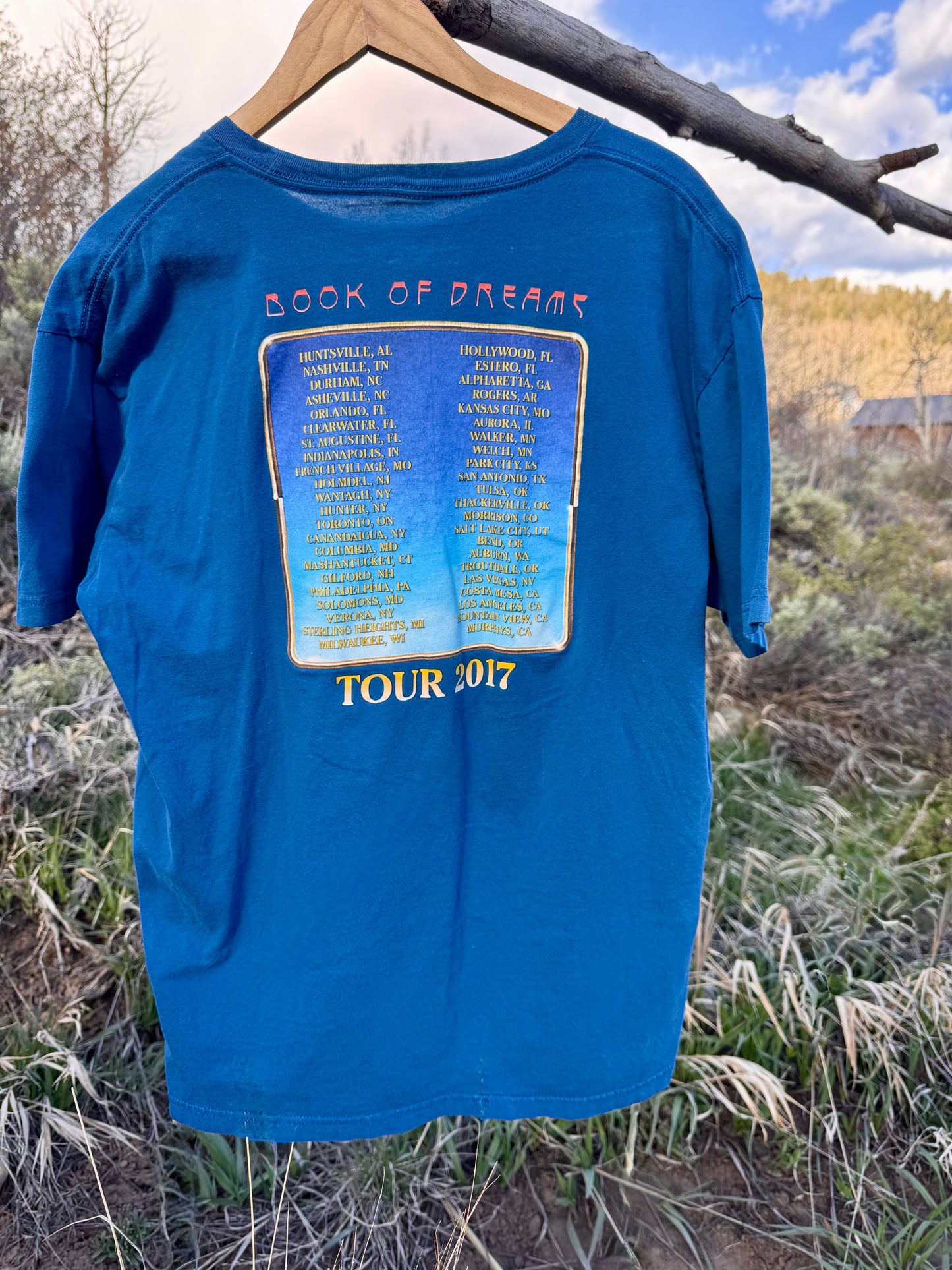 Steve Miller Band 2017 “Book of Dreams” Tour T‑Shirt — Navy (XL)