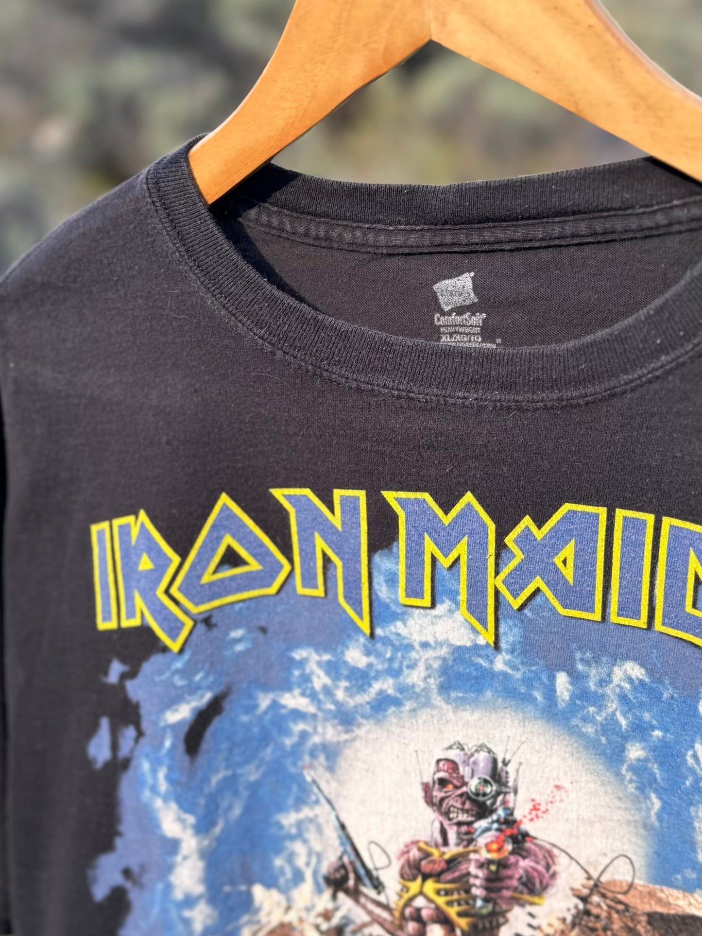 Iron Maiden 2012 North American Tour T‑Shirt — Black (XL)