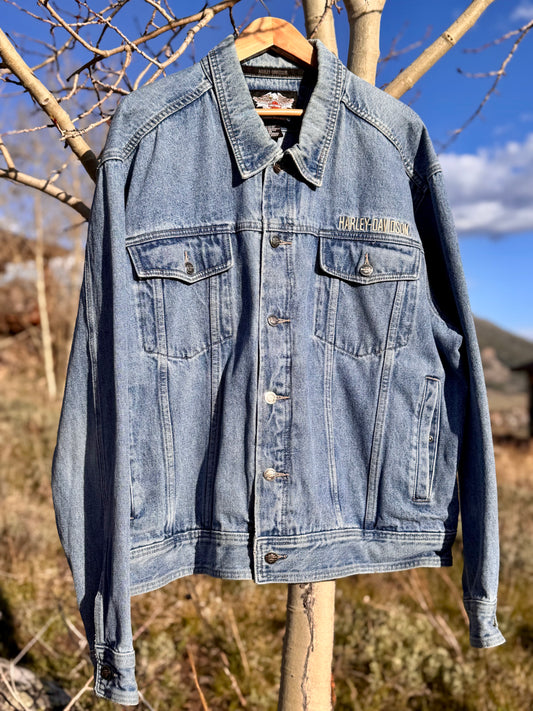 Vintage 2009 Harley-Davidson Embroidered Denim Trucker Jacket