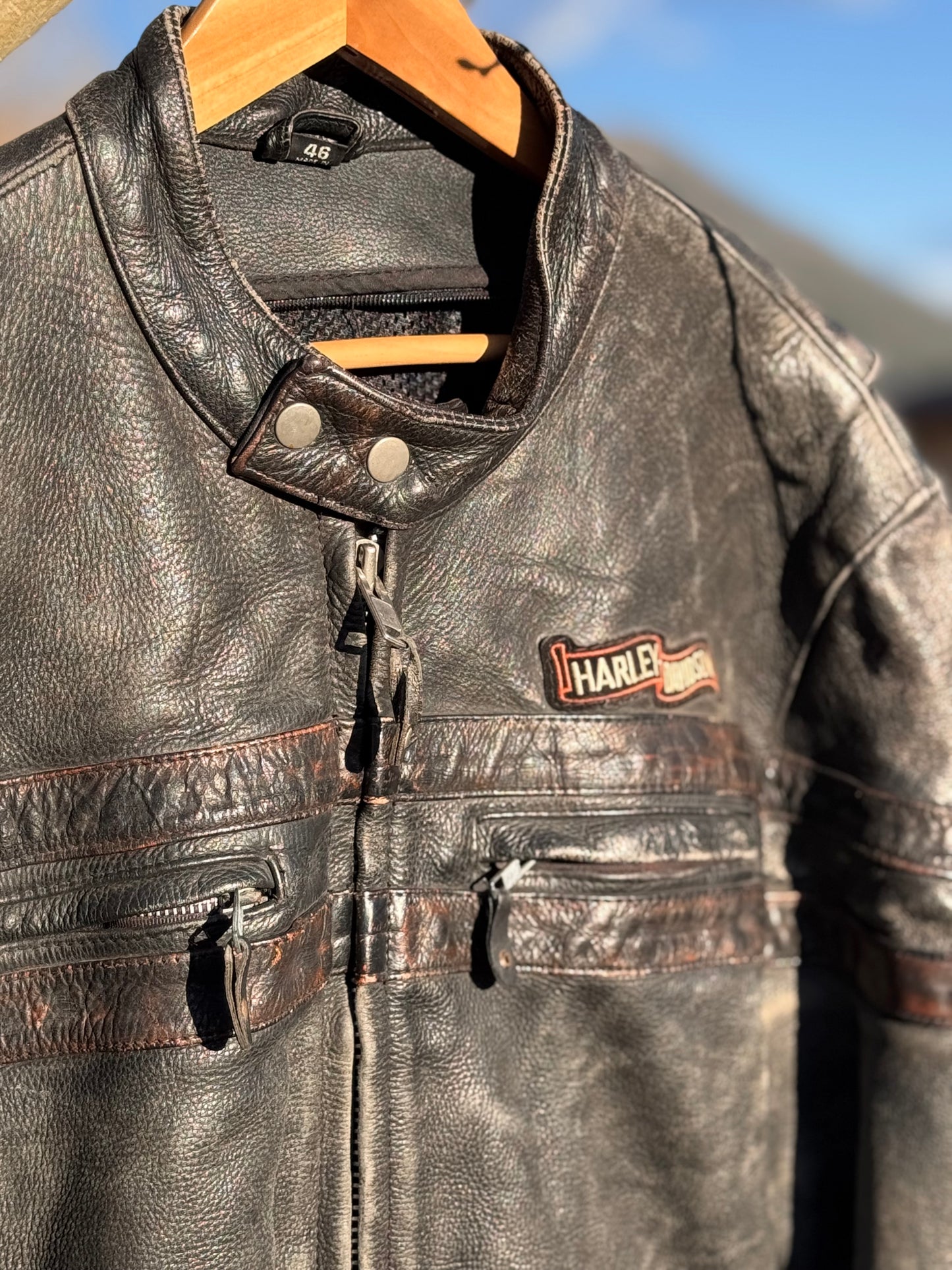 Vintage Harley-Davidson Men’s Triple Vent System Winged Back Distressed Leather Jacket - XL