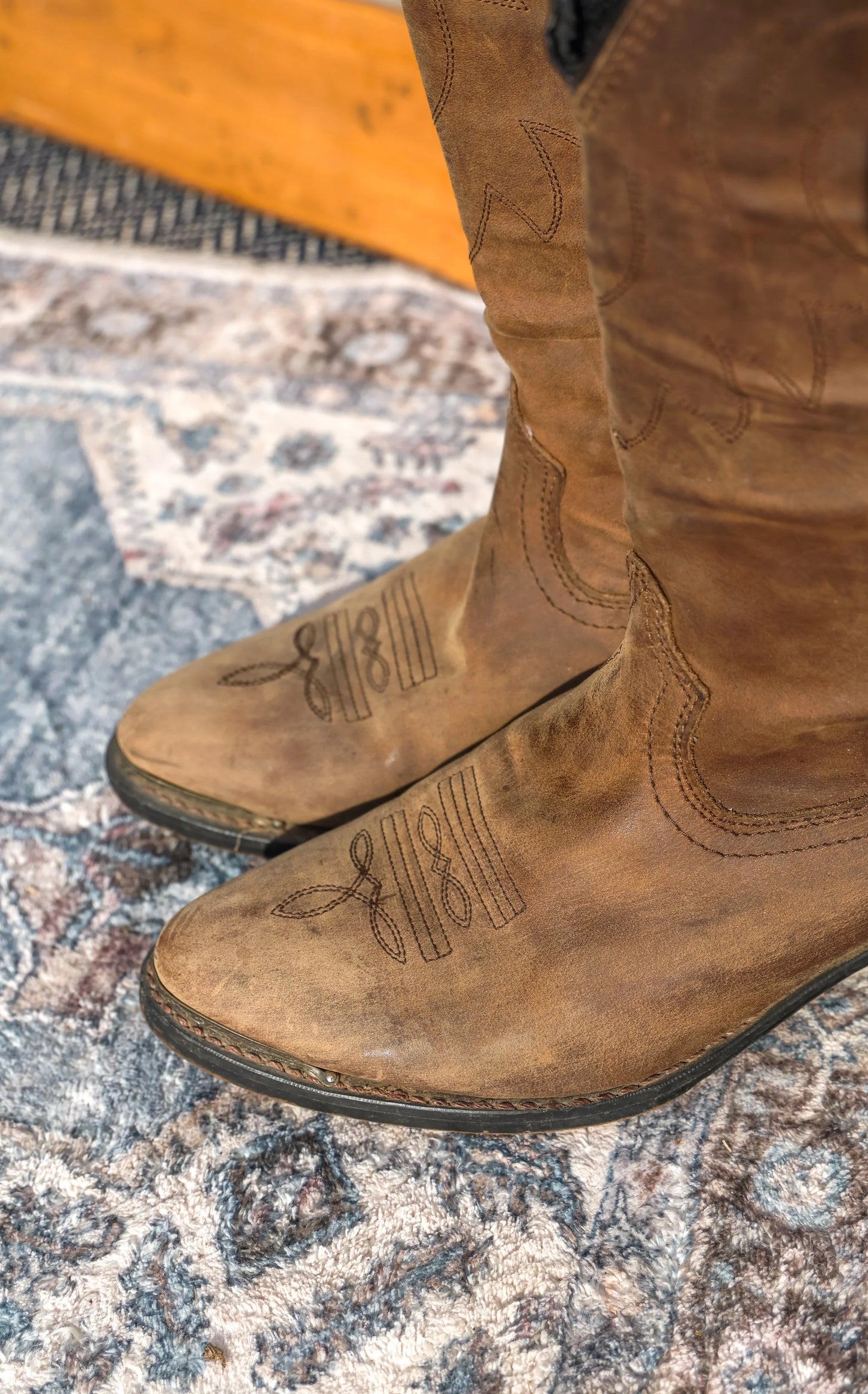 Durango Women's Western Cowgirl Boots - 8 1/2 Brown