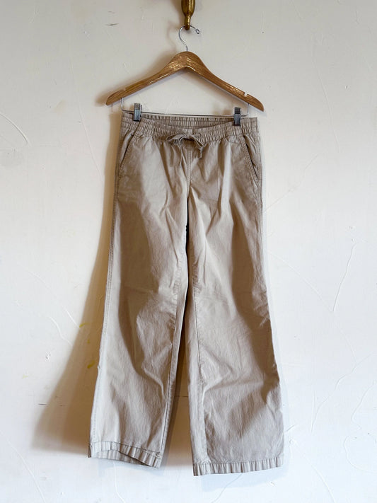 LL Bean Women’s Cargo Tan Pants