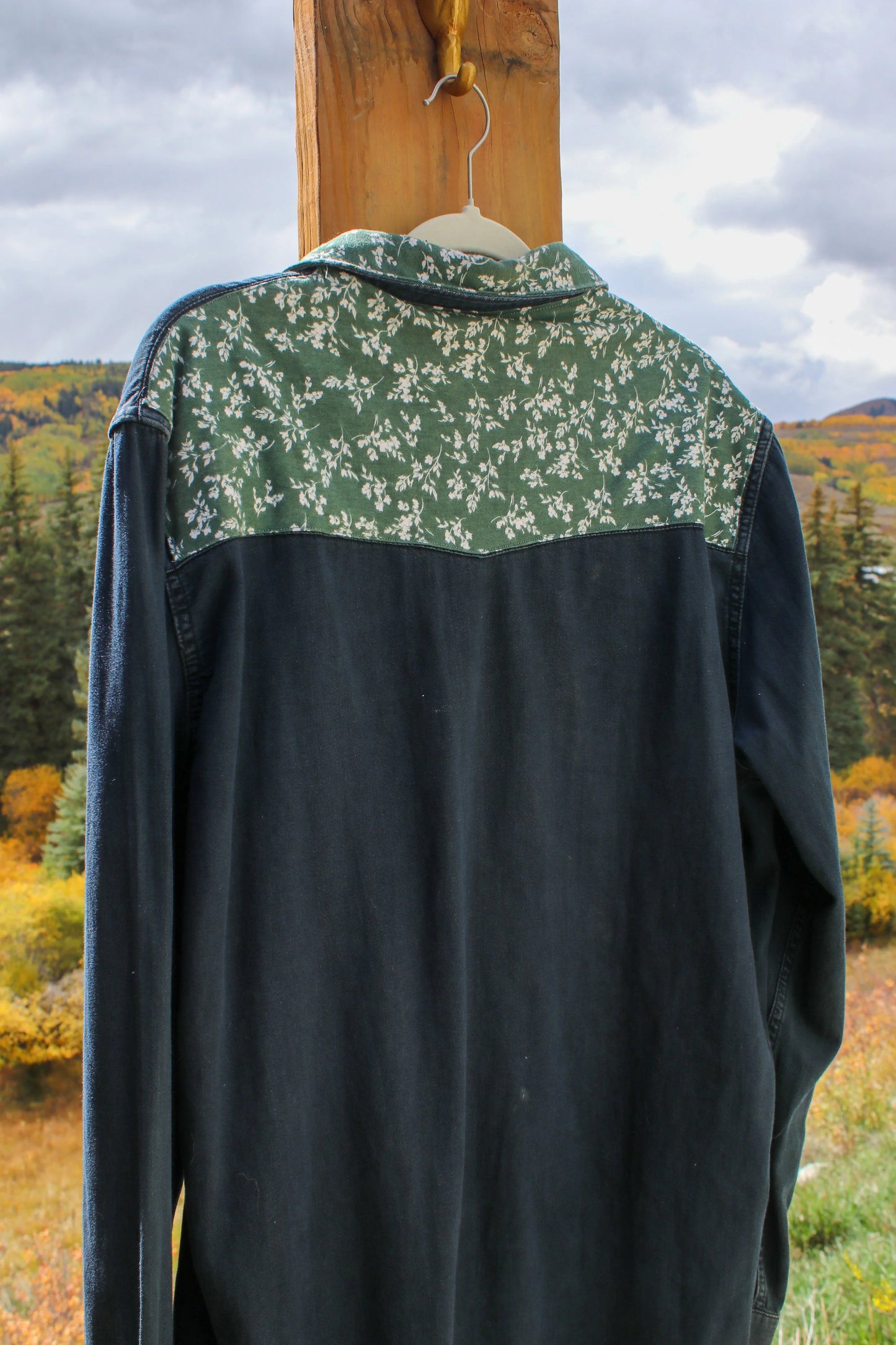 “Frontier Bloom” – Upcycled Vintage Gap Buttondown