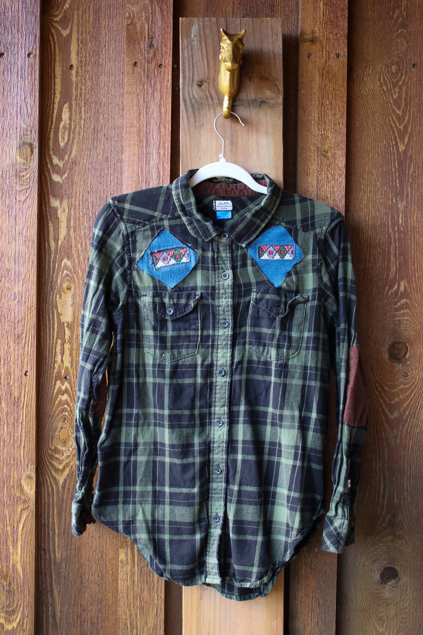 “Southwest Horizons” – Upcycled Kavu Flannel