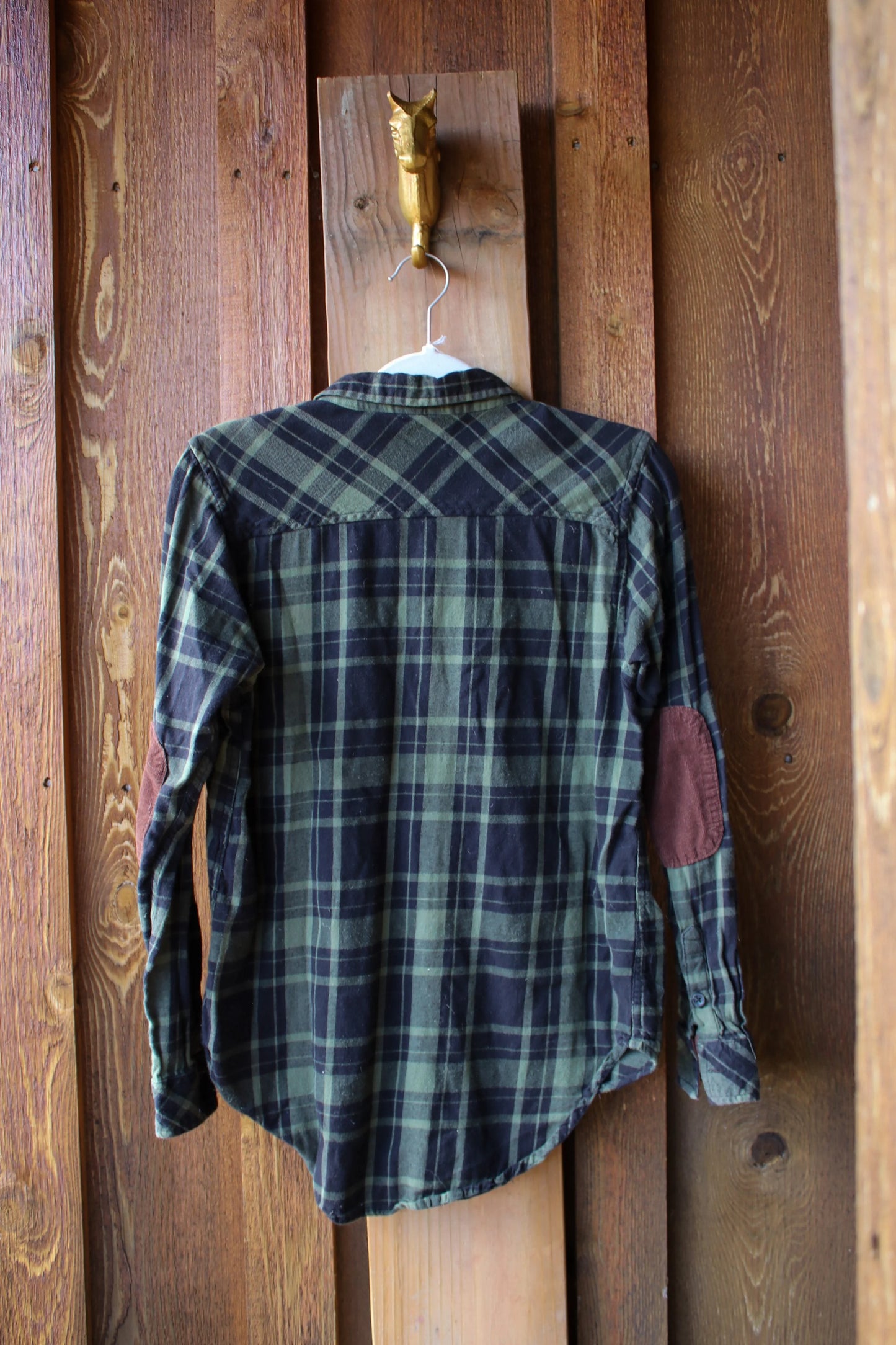 “Southwest Horizons” – Upcycled Kavu Flannel