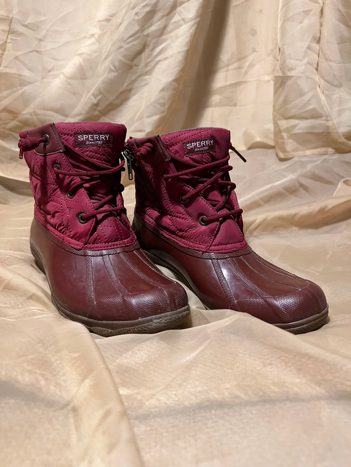 Sperry Women's Saltwater Nylon Quilt Rain Boot - Red