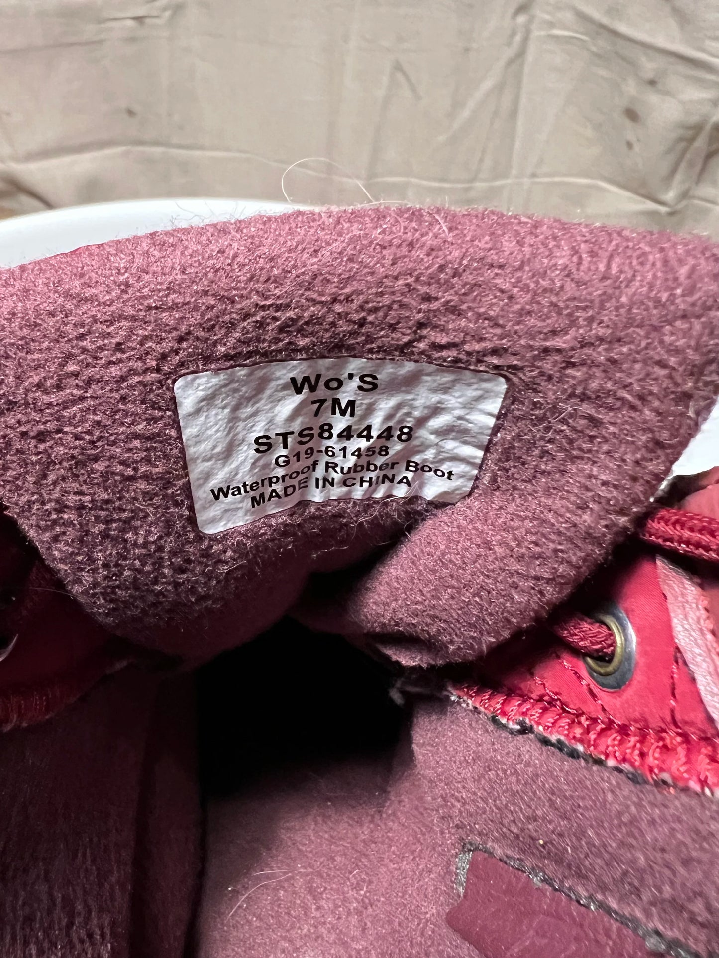 Sperry Women's Saltwater Nylon Quilt Rain Boot - Red